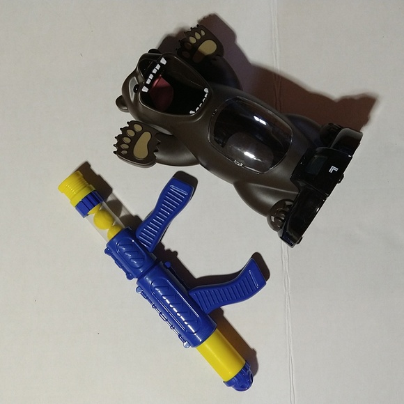 Random Bear Shooting Game - Picture 1 of 1